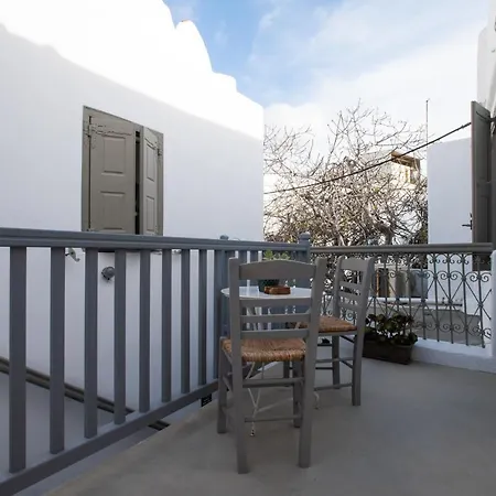 New In The Heart Of - 2 Mykonos Town