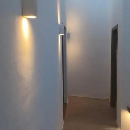 דירה New In The Heart Of - 2